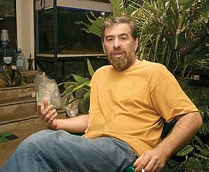 aqmag-2004-06s-83